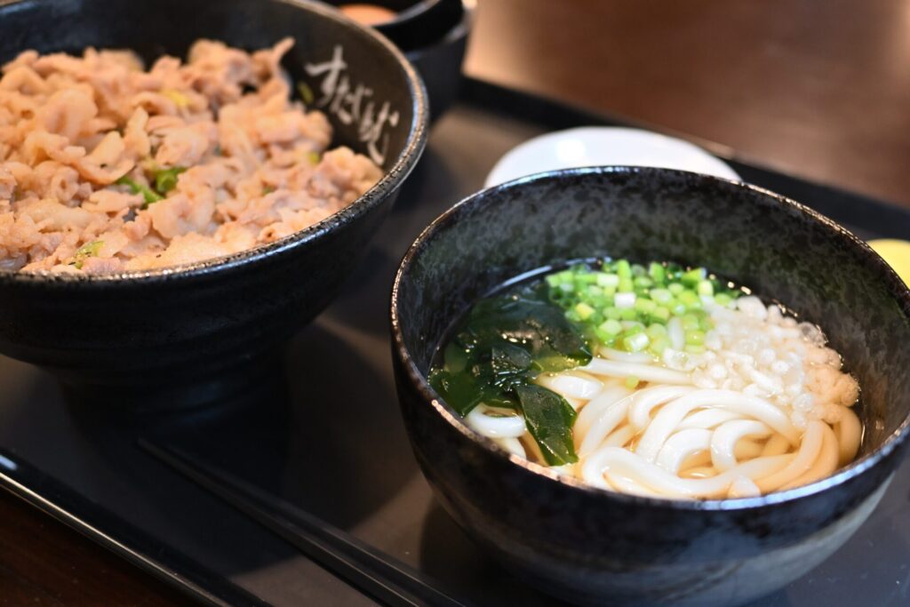 豚丼讃岐うどん小セット